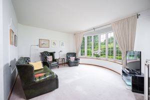 Lounge- click for photo gallery